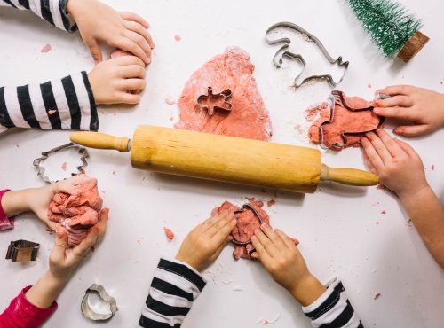 Clay Play Stories | A Christmas tree made of clay