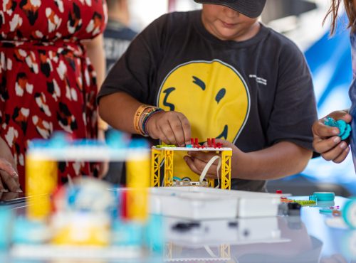 Robotics for children, 3D printing for all